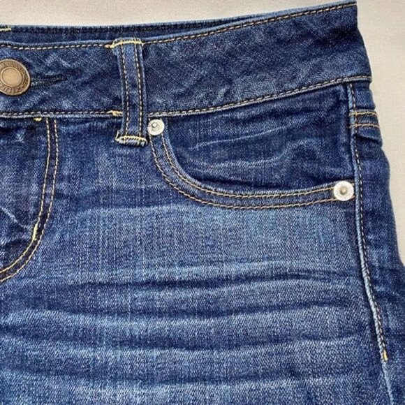 American Eagle Jean Shorts Women's 8 Blue Dark Wash AEO Cuffed Stretch Denim GUC - Picture 7 of 11
